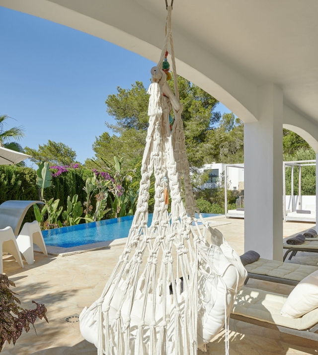 Resa Estates Ibiza for sale te koop Casa Rui Tourist license sta Eularia garden and pool.jpg